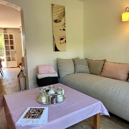 Feriehus Beautiful House With Pool And Terrace In Gassin
